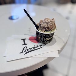 Small cup with two scoops of