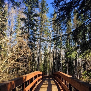 Wedgewood Resort - Bridge leading to trails - Resorts Near Me - Fairbanks, Alaska