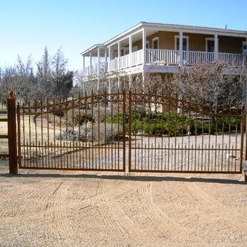 Direct Access Automated Gates - Fences & Gates Near Me - Rio Rancho, New Mexico