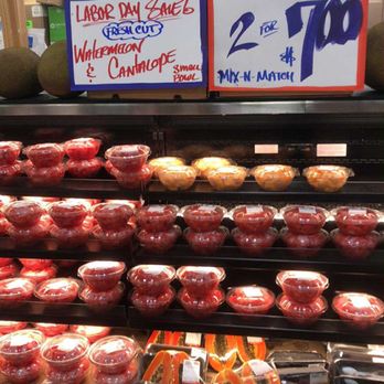 Detwiler's Farm Market - Fresh cut fruit - Farmers Market Near Me - Palmetto, Florida Detwiler's Farm Market - Fresh cut fruit - Farmers Market Near Me - Palmetto, Florida
