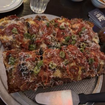 Buck’s Place - Wednesday only thick pizza - Pizza Near Me - Sonoma, California