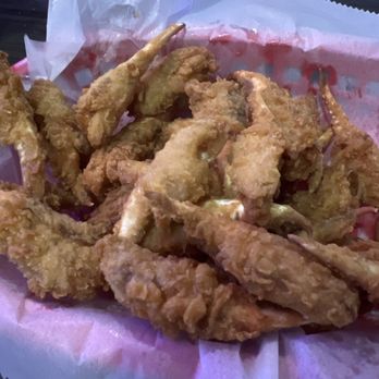 Doc's Seafood & Steaks - Fried crab claws starter - Seafood Near Me - Orange Beach, Alabama