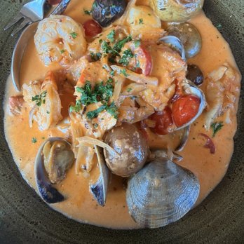 Downriggers - Bouillabaisse*** - American Near Me - Friday Harbor, Washington Downriggers - Bouillabaisse*** - American Near Me - Friday Harbor, Washington