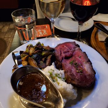 The Trestle - Prime rib Wednesday special - Cocktail Bars Near Me - Astoria, New York