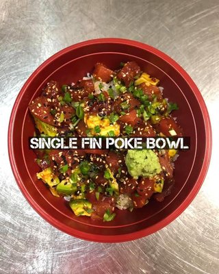 Single Fin Thai-Sushi Restaurant by null