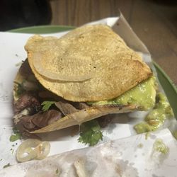 Tacos Mago El Huevon - Taco Vampiro asada.