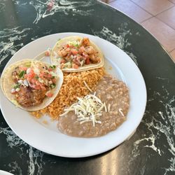 Las Dos Marias