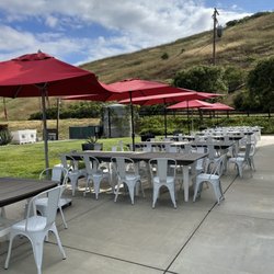 Dierberg Vineyard - Patio