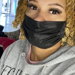 Make Me Mink Beauty Concierge - A STEP UP CLASSIC SET