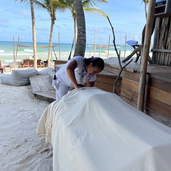 Delek - Hotels Near Me - Tulum, ROO