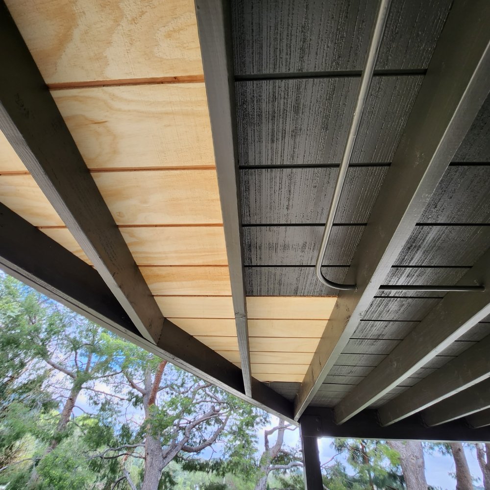 Slide of HYT Construction