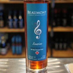 Beaumont - Closeup of 2013 pinot noir ice wine