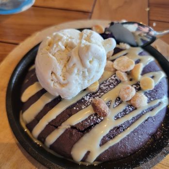 Maui Brewing - Ube cookie, delicious - Brewpubs Near Me - Lahaina, Hawaii Maui Brewing - Ube cookie, delicious - Brewpubs Near Me - Lahaina, Hawaii
