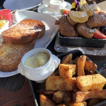 Le Passé Composé - Full brunch - Breakfast & Brunch Near Me - Montreal, Quebec