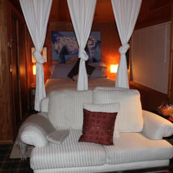 MiKo's Guest House - Cozy, clean and comfortable.