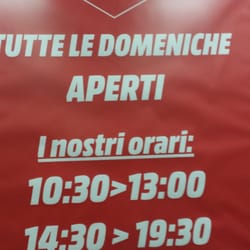 Mediaworld - La tecnologia non fa mai festa! E questo è davvero un bene!