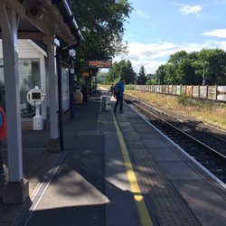 Windermere Railway Station - Too beautiful of a day to be leaving!