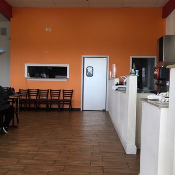 Sabor Mix Restaurant - View toward the kitchen from the take out waiting area. - Peruvian Near Me - Jacksonville, Florida