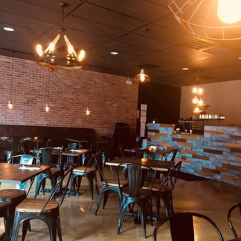 Pru Thai - Seating area - Thai Near Me - Pennington, New Jersey Pru Thai - Seating area - Thai Near Me - Pennington, New Jersey
