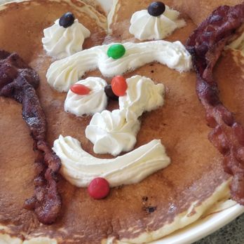 Mama's Table - Kits pancake breakfast! Huge! And delightful! - Breakfast & Brunch Near Me - Santa Clarita, California Mama's Table - Kits pancake breakfast! Huge! And delightful! - Breakfast & Brunch Near Me - Santa Clarita, California