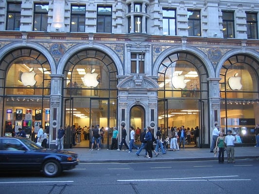 Apple Regent Street by null