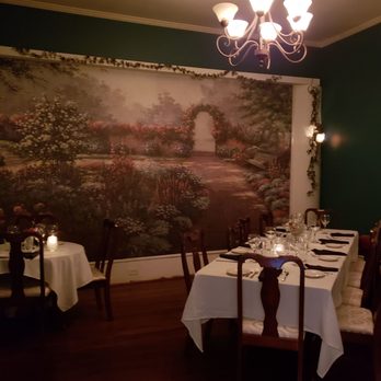 Carriage & Horses - 1 of the dining rooms - New American Near Me - Pine Mountain, Georgia Carriage & Horses - 1 of the dining rooms - New American Near Me - Pine Mountain, Georgia