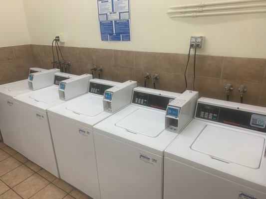 DADSON LAUNDRY - Updated August 2024 - 13 Photos & 23 Reviews - Los