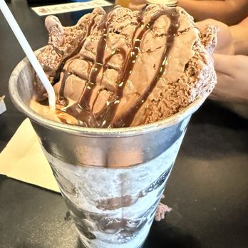 Hodad's - CHOCOLATE MALT - Burgers Near Me - San Diego, California Hodad's - CHOCOLATE MALT - Burgers Near Me - San Diego, California