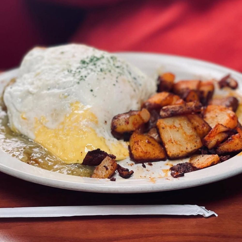 Luxury Diner - Diners Near Me - Cheyenne, Wyoming Luxury Diner - Diners Near Me - Cheyenne, Wyoming