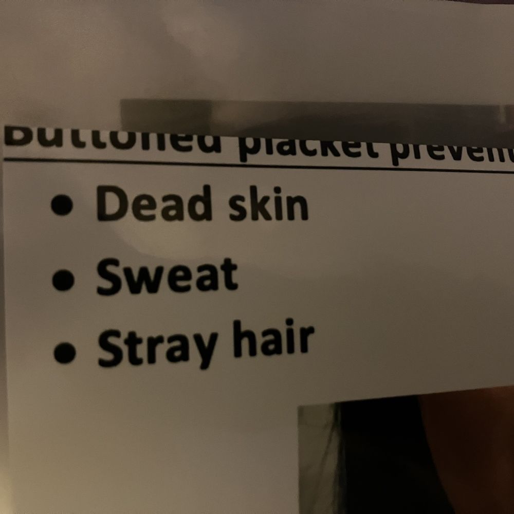Photo center mistake: Lettering cut off