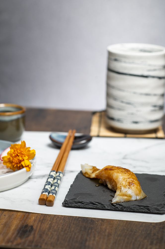 Oceanside Omakase Logo