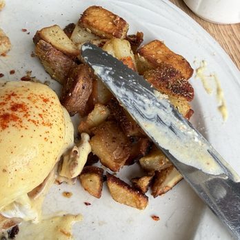 Aliotti's Victorian Corner Restaurant - Egg Benedict - Italian Near Me - Pacific Grove, California Aliotti's Victorian Corner Restaurant - Egg Benedict - Italian Near Me - Pacific Grove, California