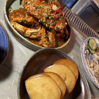 Straits - Honolulu - Singapore Crab - Asian Fusion Near Me - Honolulu, Hawaii
