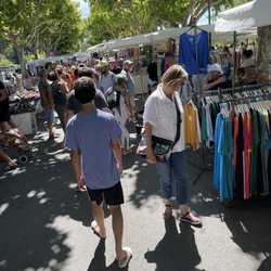 Grand marché de Sanary-sur-Mer
