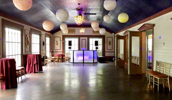 Feast At Round Hill 110 Round Hill Rd Washingtonville Ny Caterers Mapquest