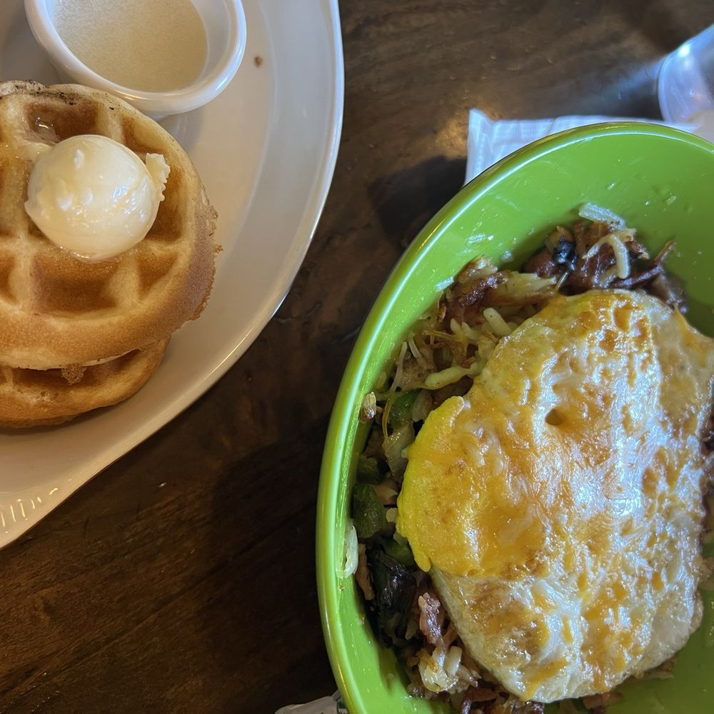 Abracadabra's - Farmers bowl - Breakfast & Brunch Near Me - Idaho Falls, Idaho Abracadabra's - Farmers bowl - Breakfast & Brunch Near Me - Idaho Falls, Idaho