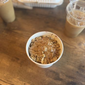 Cinnamon Roll Bakery and Cafe - Açaí Bowl - Coffee & Tea Near Me - Mariposa, California Cinnamon Roll Bakery and Cafe - Açaí Bowl - Coffee & Tea Near Me - Mariposa, California