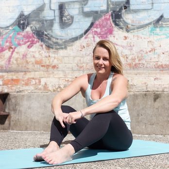 Yoga Everyday - Meet our gorgeous studio manager - Hannah! A down to earth Yoga Teacher and as a seasoned Crossfitter. - Yoga Near Me - Stafford, QLD