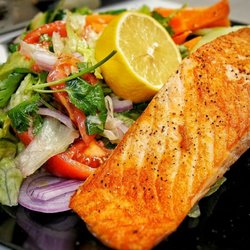 Salmon steak with Steamed Veggie and Tossed Salad
