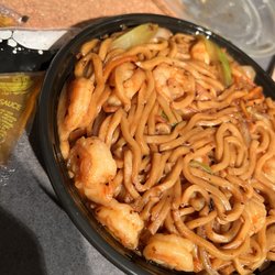 Szechuan Delight - Shrimp Lo Mein