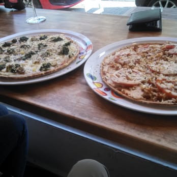 Zodiac - Pizza Near Me - Essen, NW
