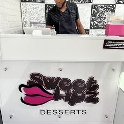 Sweetlipz Desserts - Jay the owner & baker