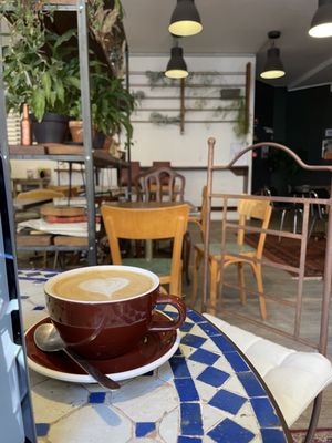 7VB Café by null