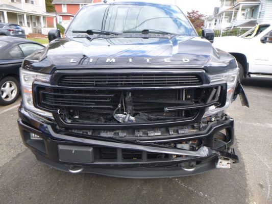 Auto Repairs and Body Shop Services! - Your car repairs should be done RIGHT! That's why everyone in Ansonia rely on Renu! Give us a call when you need a repair or parts! Auto Repairs and Body Shop Services! - Your car repairs should be done RIGHT! That's why everyone in Ansonia rely on Renu! Give us a call when you need a repair or parts!