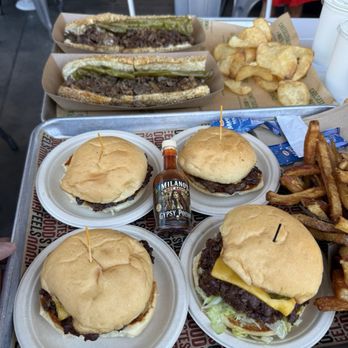 HiHo Cheeseburger | Calabasas - Burgers Near Me - Calabasas, California HiHo Cheeseburger | Calabasas - Burgers Near Me - Calabasas, California