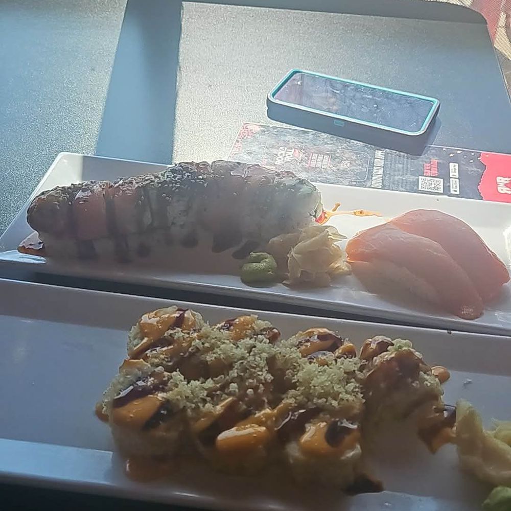 Rock N Roll Sushi - Smoked  salmon  and British invasion roll - Sushi Bars Near Me - Clarksville, Tennessee