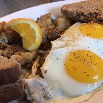Burgundy Brook Cafe - Haileys Hash - Sandwiches Near Me - Three Rivers, Massachusetts Burgundy Brook Cafe - Haileys Hash - Sandwiches Near Me - Three Rivers, Massachusetts