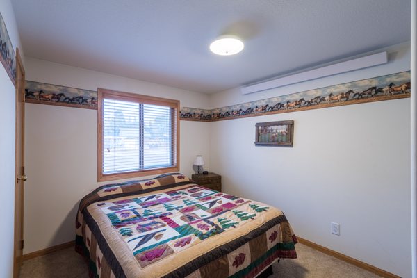 Pinedale Cozy Cabins by null