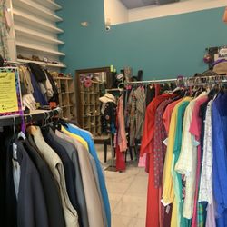 Prism Thrift - Clothing & accessories