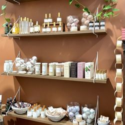 Wildroot Floral - Self-care and home ambiance items